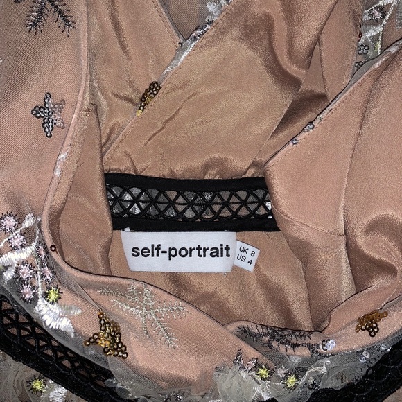 SELF-PORTRAIT Star-Mesh Tiered Cocktail Dress US4 - Picture 5 of 7